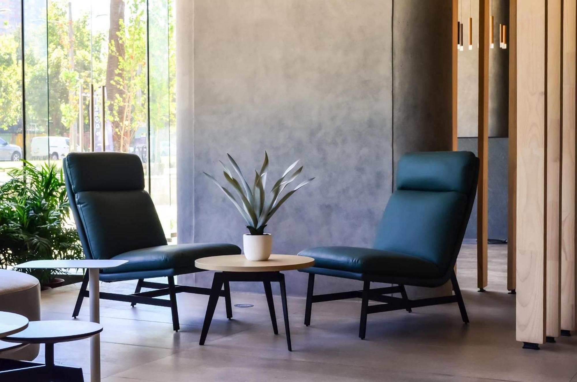 Apartamento Ideal For 3 Privileged Location In Condes *