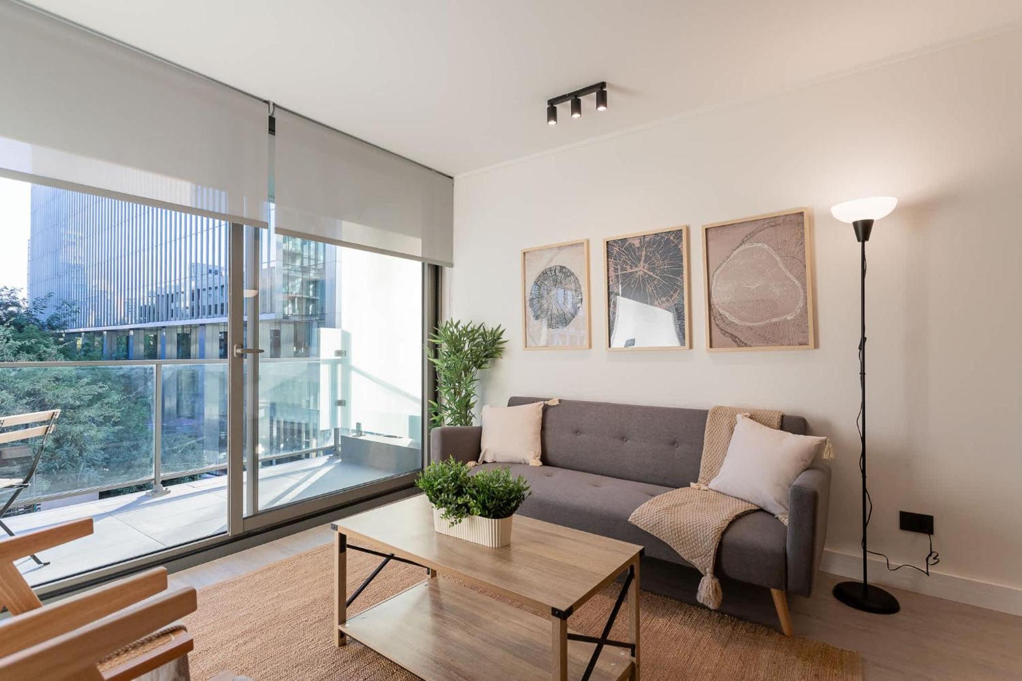 Ideal For 3 Privileged Location In Condes Apartamento *